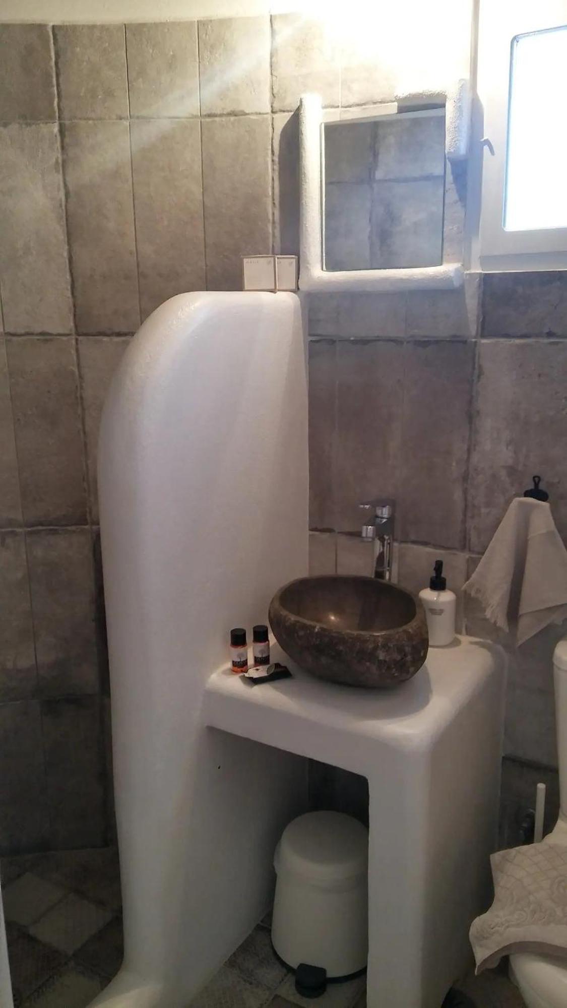 Agios Nikolaos Beach House Kímolos Eksteriør bilde