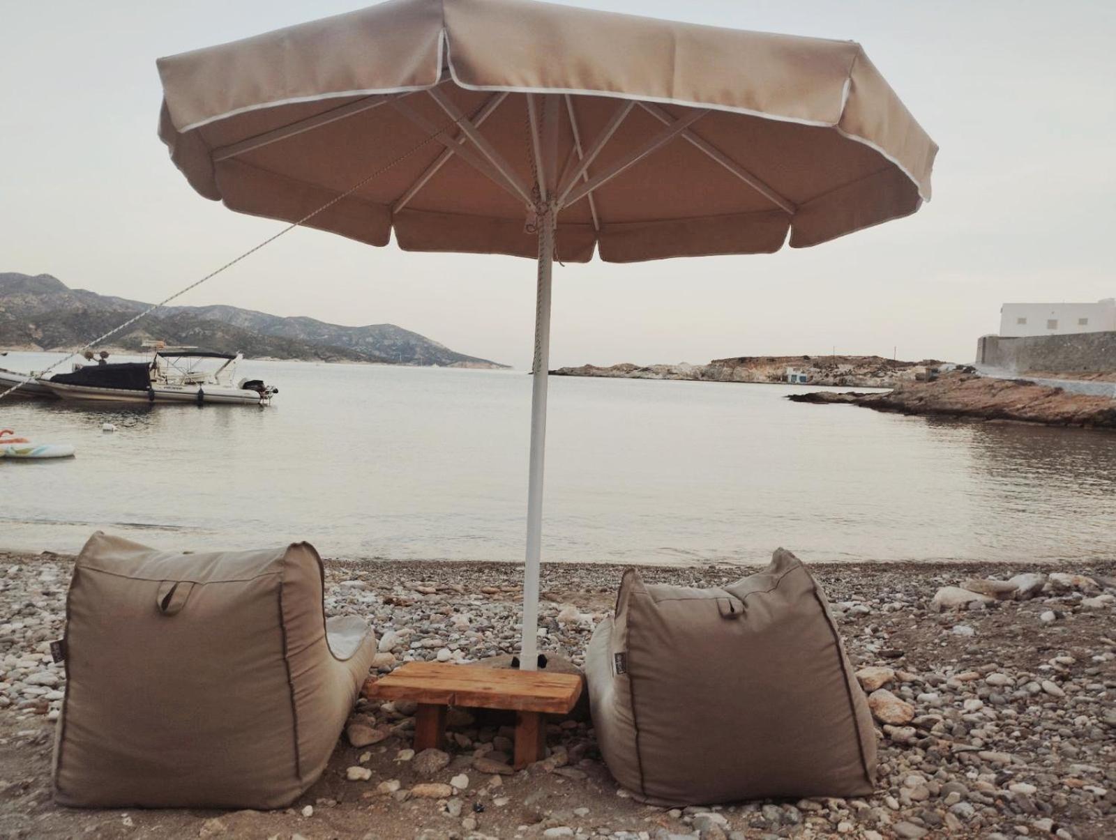Agios Nikolaos Beach House Kímolos Eksteriør bilde