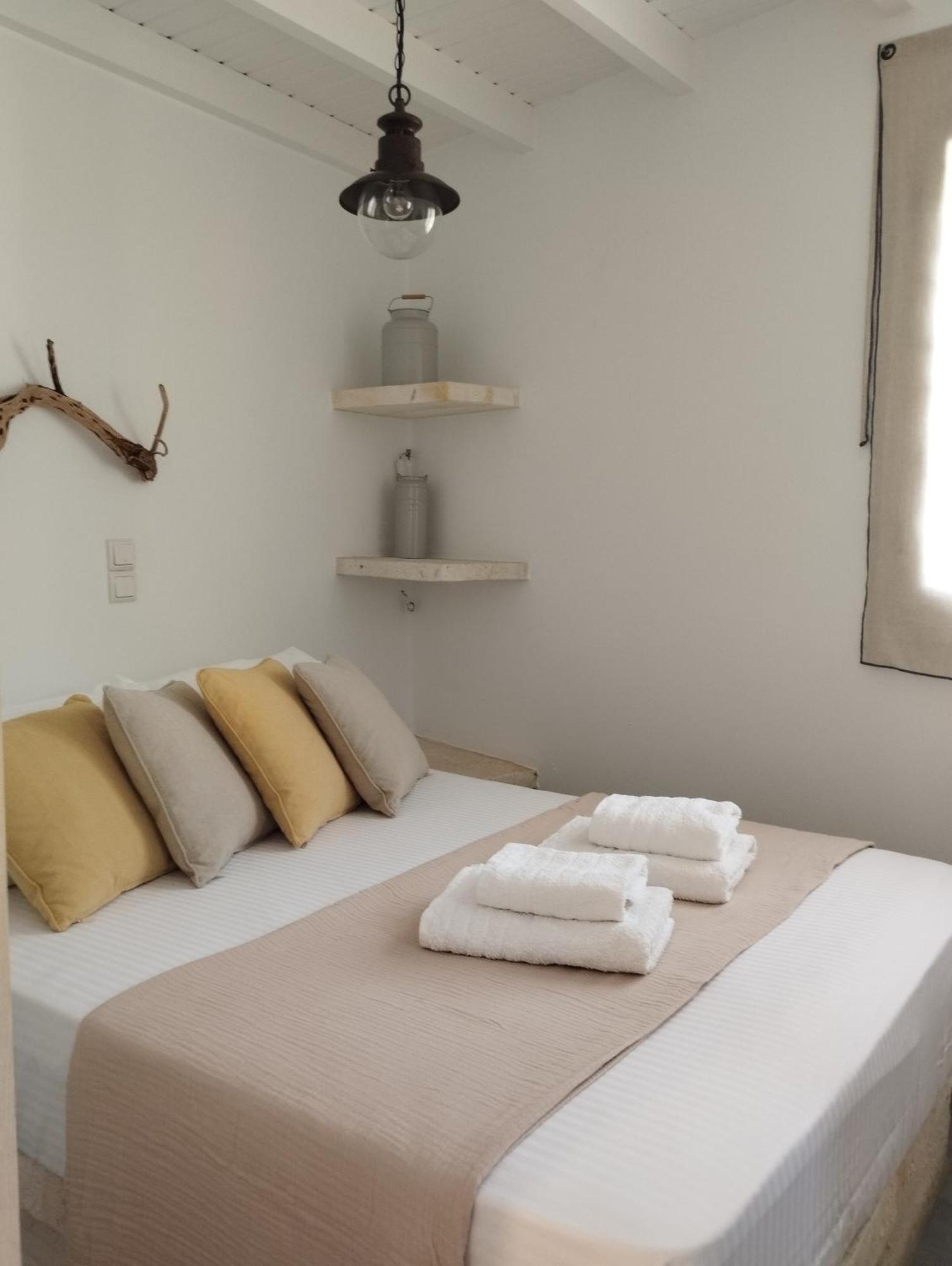 Agios Nikolaos Beach House Kímolos Eksteriør bilde
